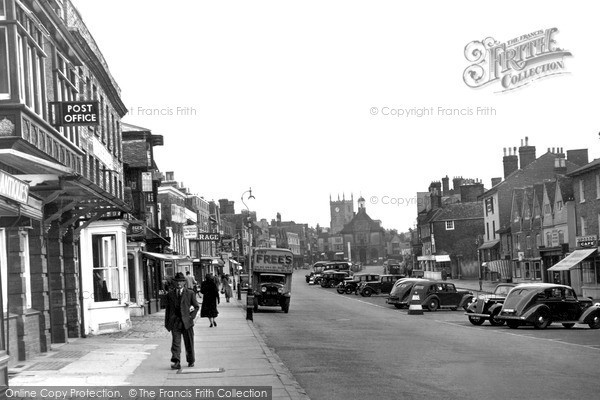 Photo of Marlborough, High Street c.1950