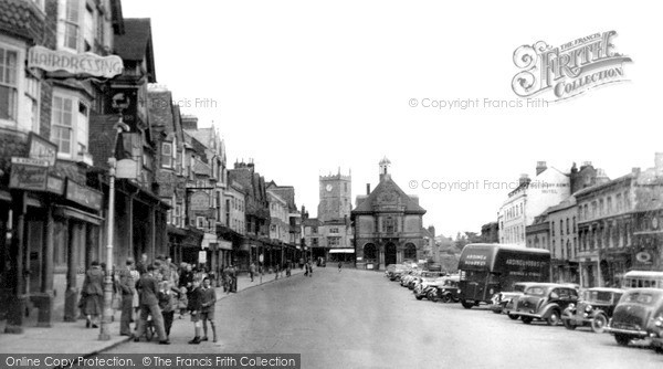 Photo of Marlborough, High Street c.1950