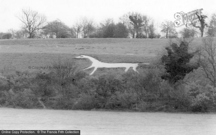 Photo of Marlborough, The White Horse c.1950