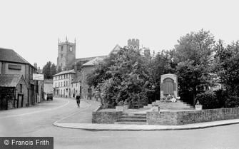 Marlborough, War Memorial and St Mary's Church c1950