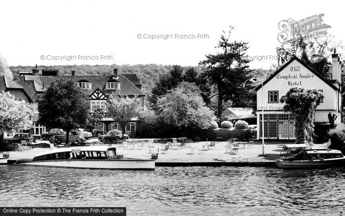 Photo of Marlow, Compleat Angler Hotel c.1960