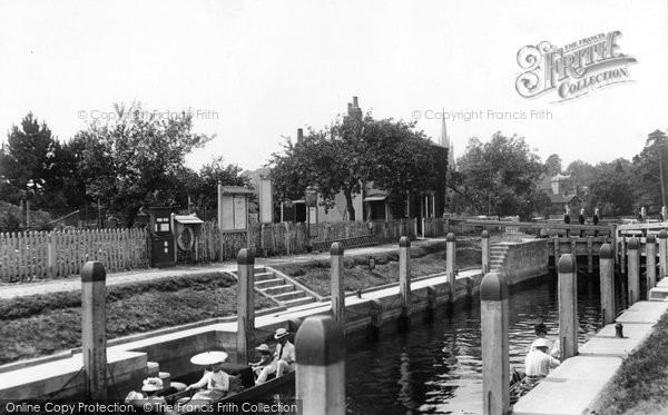 Photo of Marlow, The Lock 1901