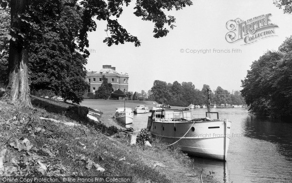 Photo of Marlow, The Thames By Harleyford Manor c.1960