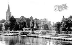 The Weir 1901, Marlow