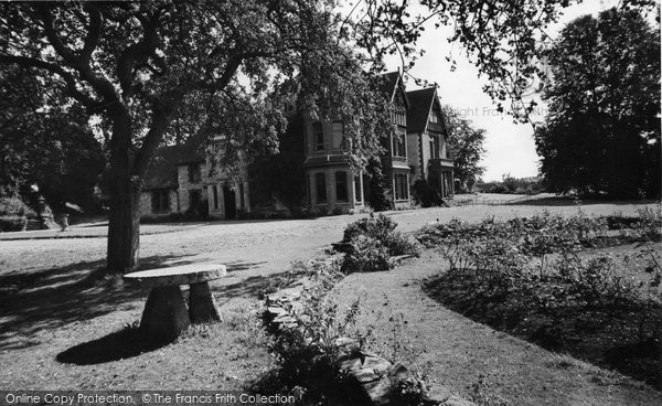 Photo of Marnhull, Lovells Court c.1955