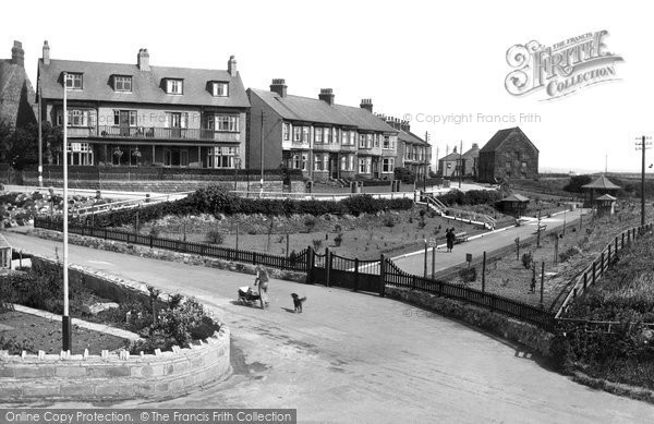 Photo of Marske By The Sea, Entrance To Valley Gardens 1938