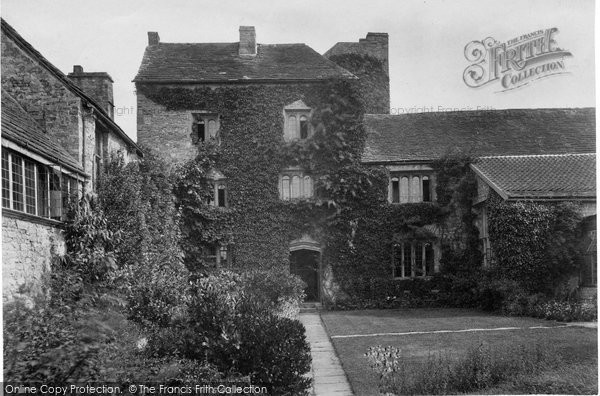 Photo of Mathern, The Palace 1906