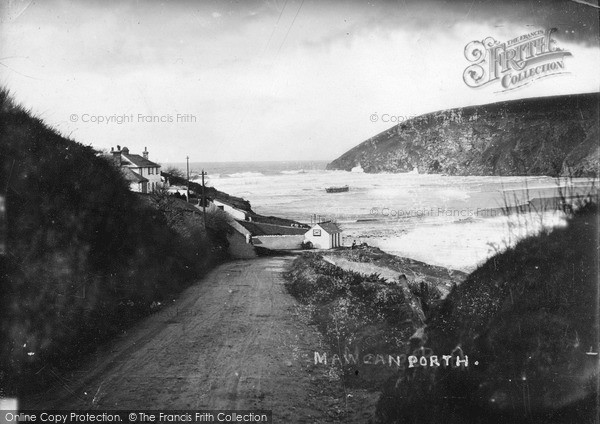 Photo of Mawgan Porth, c.1900