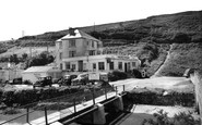 Mawgan Porth, Merrymoor c1955