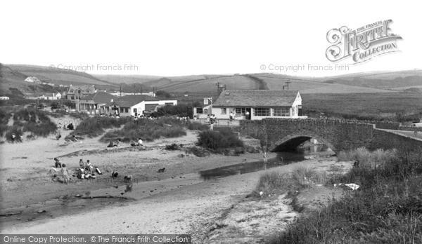 Photo of Mawgan Porth, The Bridge c.1955