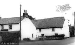 Old Cottages c.1955, Mawnan