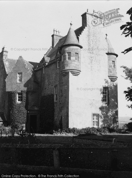 Photo of Maybole, Kilhenzie Castle 1951