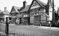Middle House Hotel c.1960, Mayfield