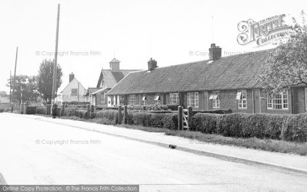 Photo of Mayland, Steeple Road c.1955