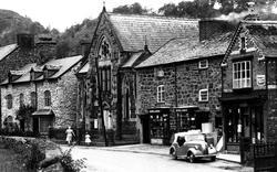 The Village c.1955, Meifod
