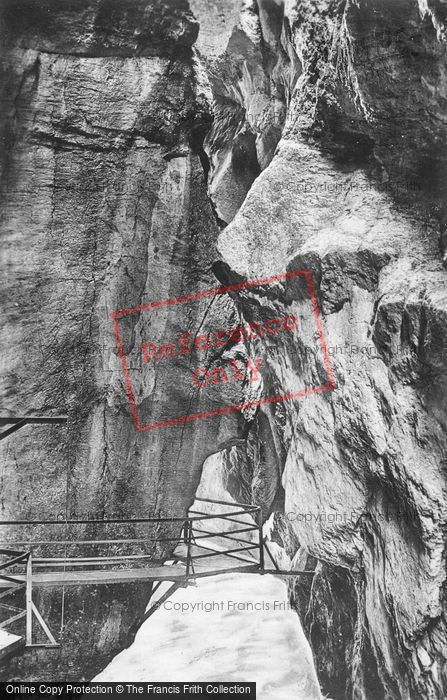 Photo of Meiringen, The Gorge c.1935