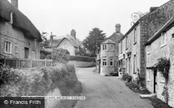 The Village c.1955, Melbury Osmond