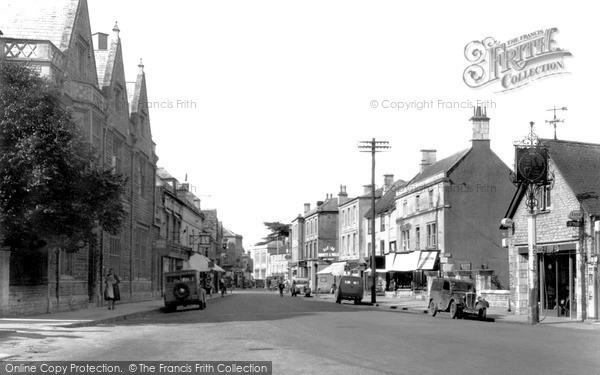 Photo of Melksham, High Street c.1950