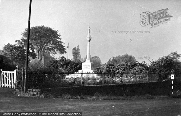 Photo of Mellor, Memorial c.1940