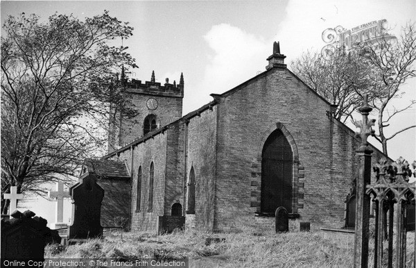 Photo of Mellor, Parish Church Of St Thomas c.1940