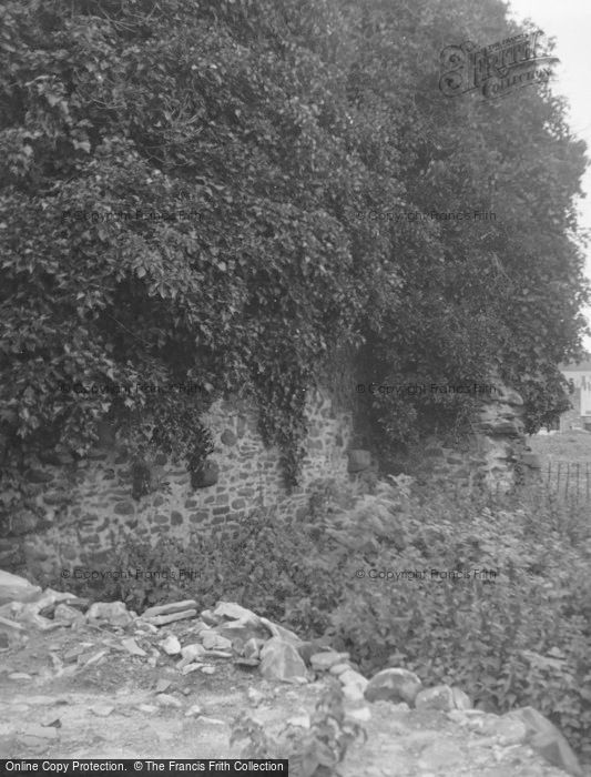 Photo of Melrose, Rhymer's Tower, Earlston 1953