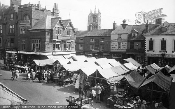 Photo of Melton Mowbray, Market Place 1932