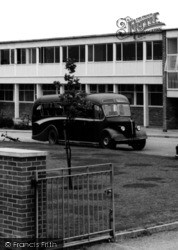 School Bus c.1965, Melton Mowbray