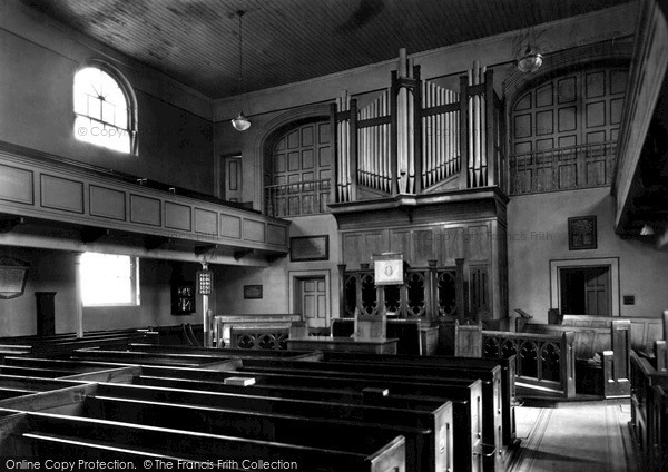 Photo of Melton Mowbray, The Congregational Church Interior c.1955