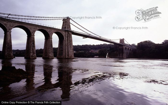 Photo of Menai Bridge, 1981