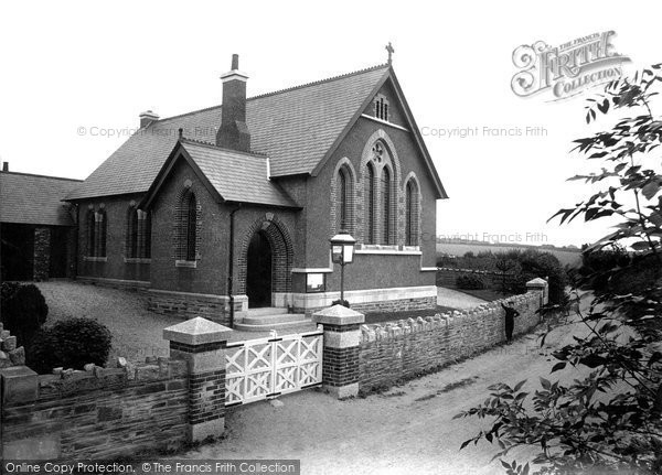 Photo of Menheniot, Wesleyan Chapel 1912