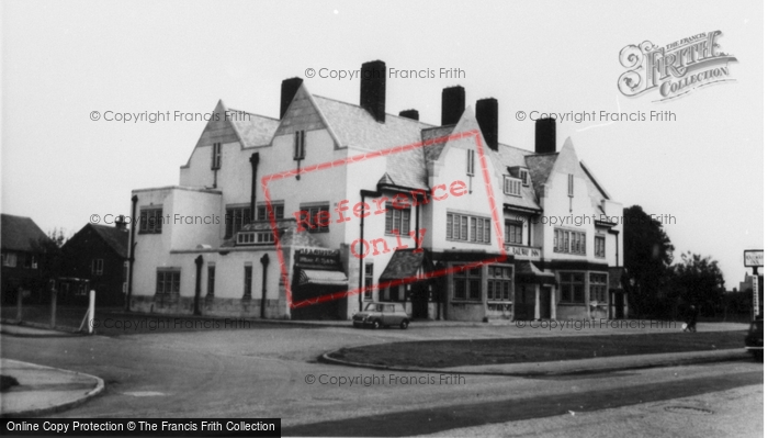 Photo of Meols, Railway Inn c.1965