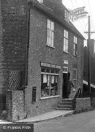 Post Office c.1955, Meonstoke