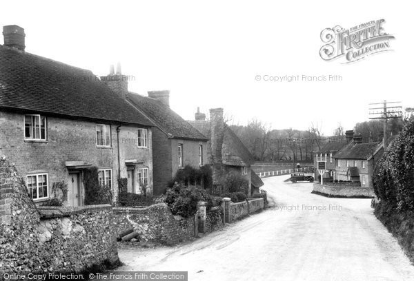 Photo of Meonstoke, The Village c.1955