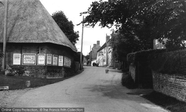 Photo of Meonstoke, The Village c.1960