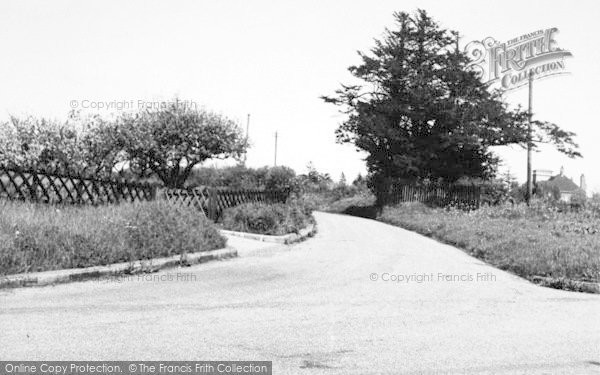 Photo of Meopham, Yew Tree Corner c.1955
