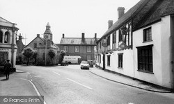 The Talbot Hotel c.1965, Mere