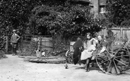 Village Children 1913, Merrow