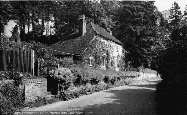 Photo of Merstham, Gatton Bottom c.1965