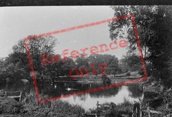Pond 1902, Merstham