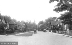The Village 1923, Merstham