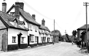 Main Street c.1955, Metfield