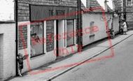 The Beehive, High Street c.1955, Metheringham