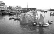 Mevagissey, Harbour 1935