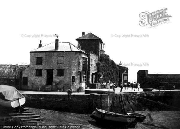 Photo of Mevagissey, Port Offices c.1955