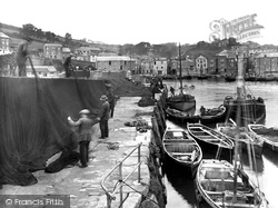 Spreading The Nets To Dry 1924, Mevagissey