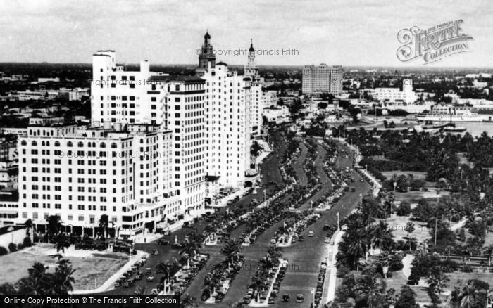 Photo of Miami, Biscayne Boulevard And Bayfront Park c.1930