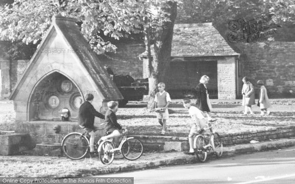 Photo of Mickleton, Children And The Fountain c.1960
