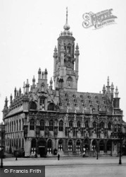 Town Hall c.1935, Middelburg