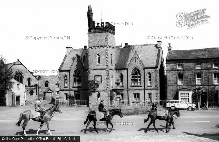 Photo of Middleham, Racehorses And Old School c.1965