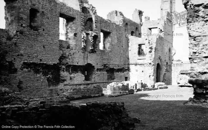 Photo of Middleham, The Castle 1952